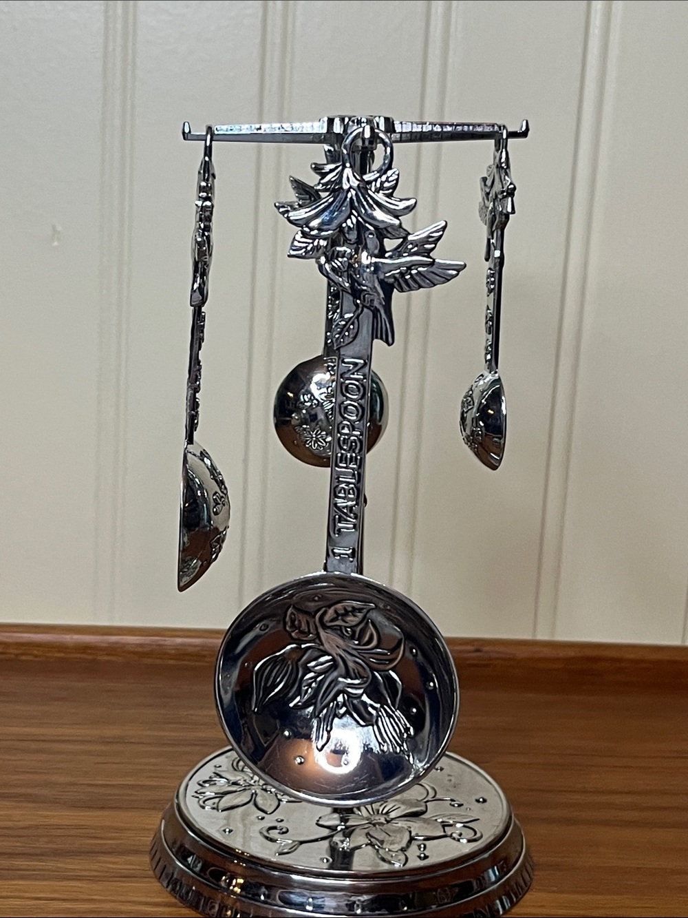 Ganz-Hummingbird With Flower Blossom Measuring Spoon Set & Display Stand